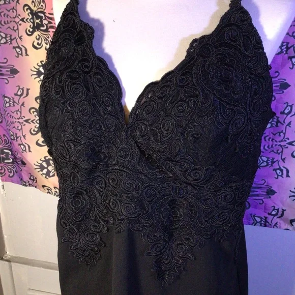 Fashion Nova Black Lace dress Formal - Picture 8 of 9